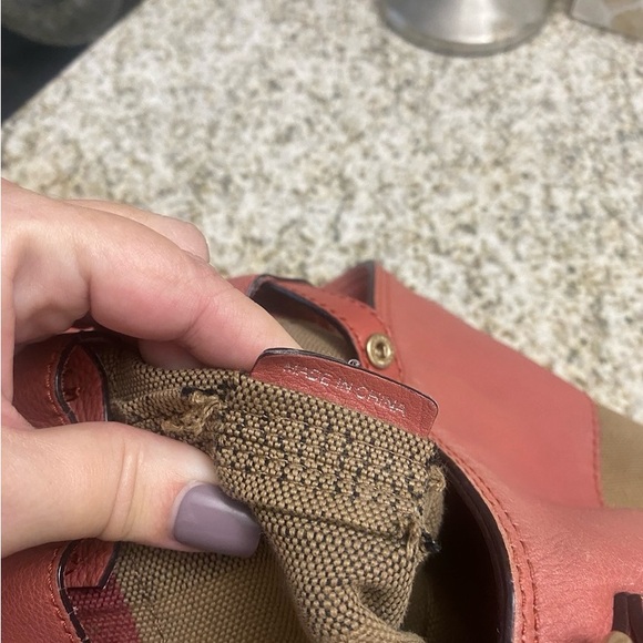 Burberry Hobo Bag - Picture 4 of 14
